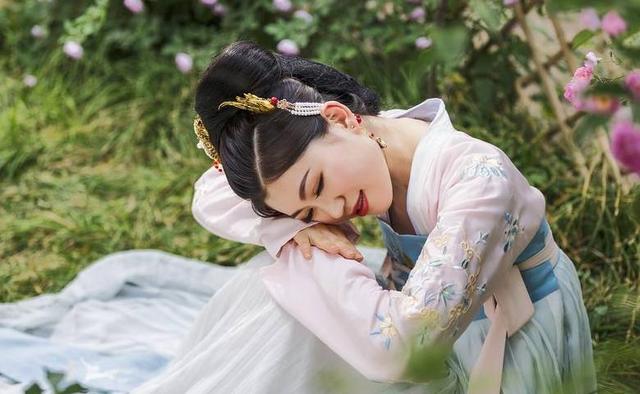 俗语“人睡三觉,命比纸薄”,啥意思?古人的忠告